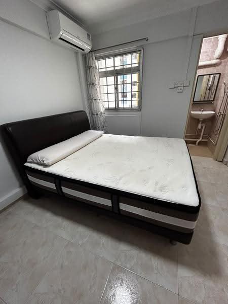 345 Ang Mo Kio Avenue 3, 345 Ang Mo Kio Avenue 3, Ang Mo Kio / Bishan / Thomson, 2 Bedrooms, 786 sqft, HDB Flat For Rent, by Gina Hoon, 500262016 - Bedroom - PropertyGuru.com.sg