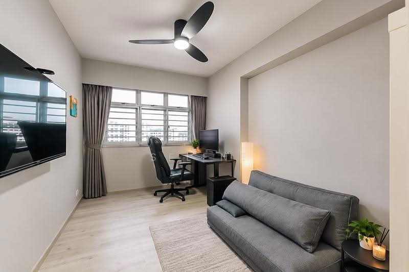 780C Woodlands Crescent, 780C Woodlands Crescent, Admiralty / Woodlands, 3 Bedrooms, 990 sqft, HDB Flat For Sale, by Selene Teh, 500262039 - Study - PropertyGuru.com.sg