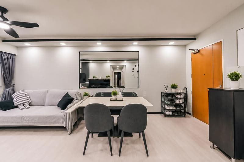 780C Woodlands Crescent, 780C Woodlands Crescent, Admiralty / Woodlands, 3 Bedrooms, 990 sqft, HDB Flat For Sale, by Selene Teh, 500262039 - Living Room - PropertyGuru.com.sg