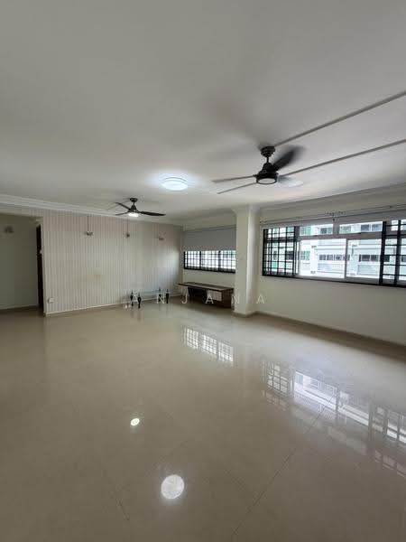 638 Pasir Ris Drive 1, 638 Pasir Ris Drive 1, Pasir Ris / Tampines, 4 Bedrooms, 1,313 sqft, HDB Flat For Rent, by Anjana Agarwal, 500262042 - Living Room - PropertyGuru.com.sg