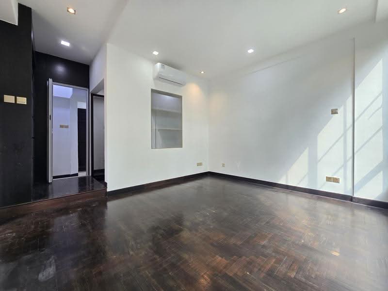 Eastwood Green, 10 Eastwood Road, Bedok / Upper East Coast, 2 Bedrooms, 1,012 sqft, Condominium For Sale, by Jeffrey Zeus, 500262049 - Interior - PropertyGuru.com.sg