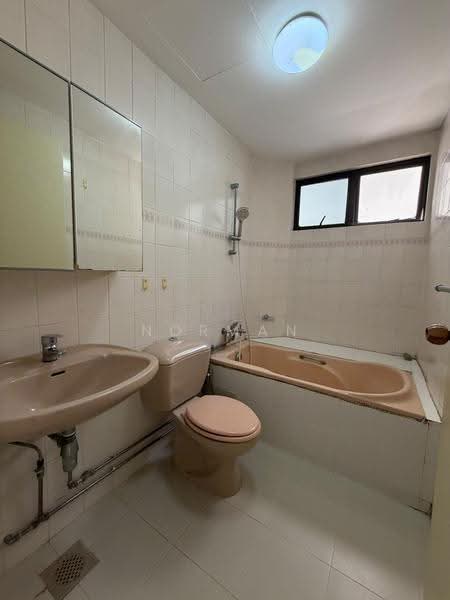 Bayshore Park, 50 Bayshore Road, Bedok / Upper East Coast, 2 Bedrooms, 936 sqft, Condominium For Rent, by Norman Lim, 500262060 - PropertyGuru.com.sg