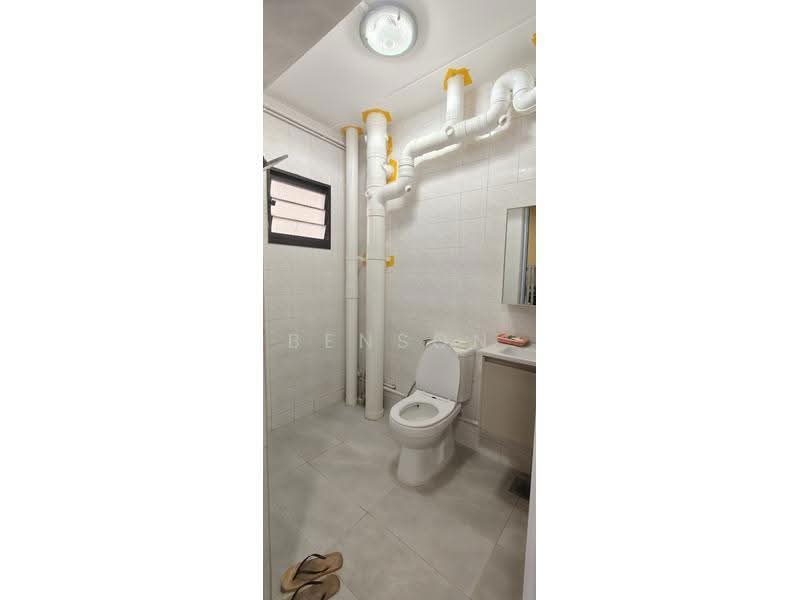 7 Pine Close, 7 Pine Close, Eunos / Geylang / Paya Lebar, 3 Bedrooms, 1,033 sqft, HDB Flat For Sale, by Benson Leow, 500262080 - Bathroom - PropertyGuru.com.sg