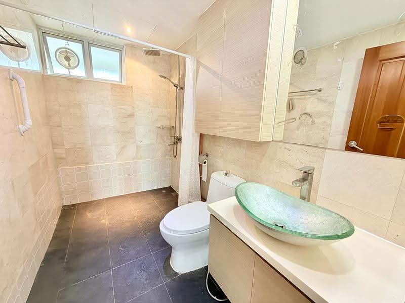 Bedok Court, 295 Bedok South Avenue 3, Bedok / Upper East Coast, 4 Bedrooms, 2,260 sqft, Condominium For Rent, by Regina Huang, 500262082 - PropertyGuru.com.sg