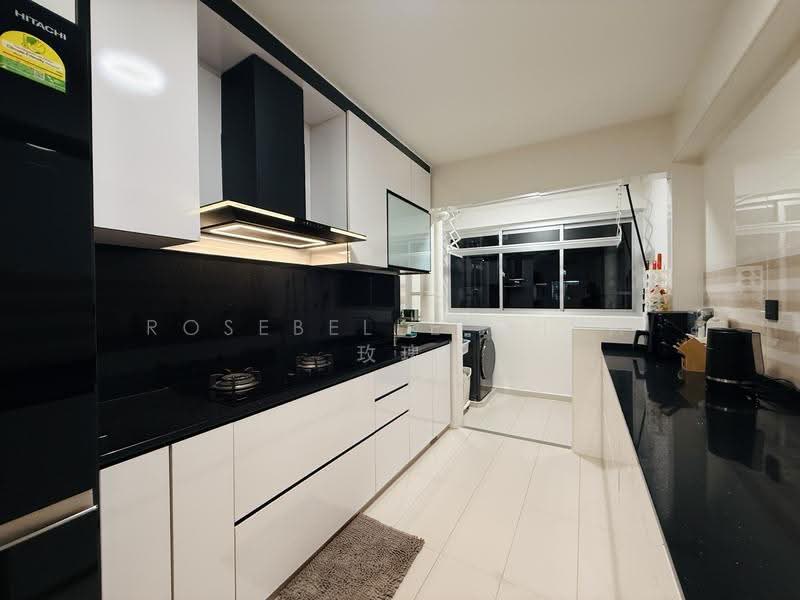 229A Sumang Lane, 229A Sumang Lane, Hougang / Punggol / Sengkang, 3 Bedrooms, 1,216 sqft, HDB Flat For Sale, by Rosebelle Chua 玫瑰, 500262103 - Kitchen - PropertyGuru.com.sg