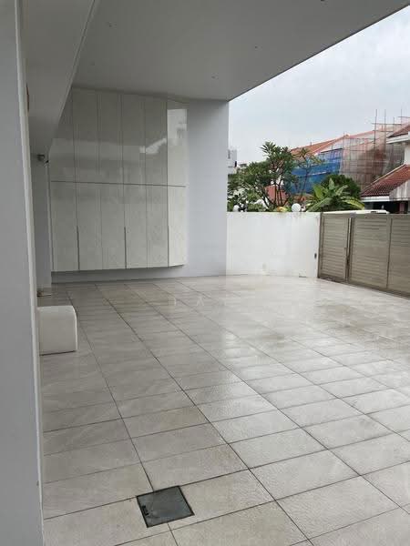 Seletar / Yio Chu Kang, Seletar / Yio Chu Kang, 7 Bedrooms, 805 sqft, Corner Terrace For Sale, by Tay Jocelyn, 500262130 - Exterior - PropertyGuru.com.sg