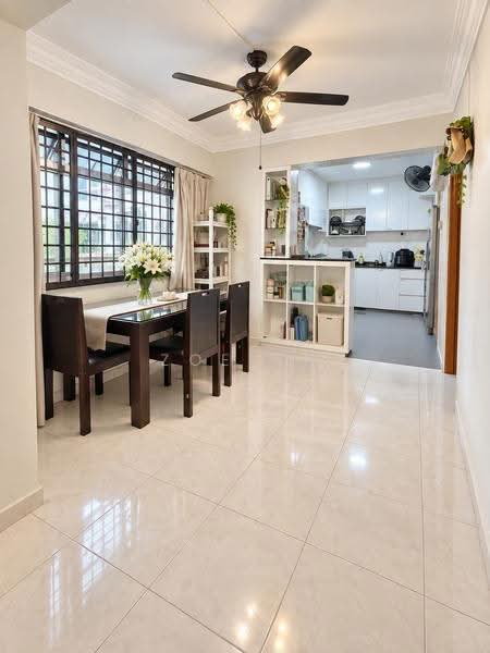 82 Lorong 4 Toa Payoh, 82 Lorong 4 Toa Payoh, Balestier / Toa Payoh, 3 Bedrooms, 1,119 sqft, HDB Flat For Sale, by Zoelyn Lim, 500262170 - Dining Room - PropertyGuru.com.sg