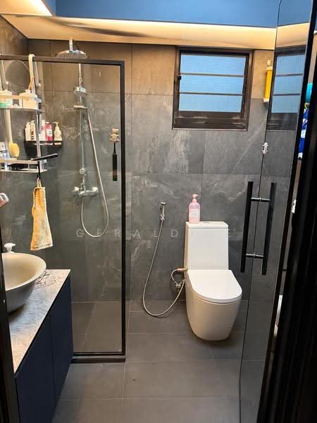 112B Alkaff Crescent, 112B Alkaff Crescent, Macpherson / Potong Pasir, 2 Bedrooms, 732 sqft, HDB Flat For Sale, by Geraldine Goh, 500262186 - Bathroom - PropertyGuru.com.sg