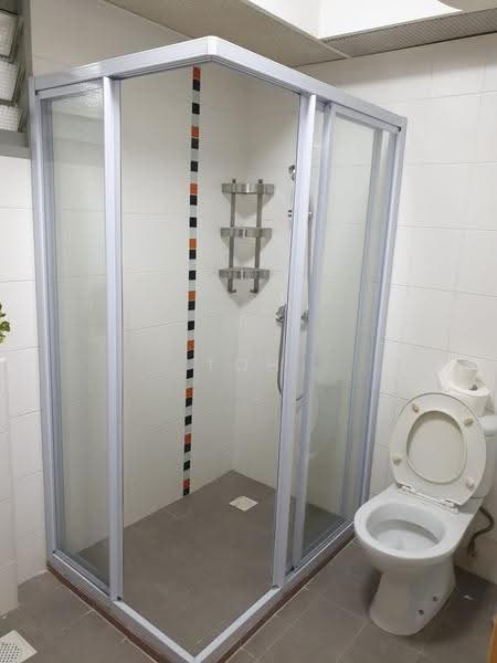 274D Punggol Place, 274D Punggol Place, Hougang / Punggol / Sengkang, Room Rental, 96 sqft, HDB Flat For Rent, by Toh Jun Ping, 500262191 - Bathroom - PropertyGuru.com.sg