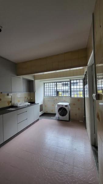Duplex 1km ACS, SJI | 学区复式公寓 8321.8433, Newton / Novena, 4 Bedrooms, 2,270 sqft, Apartment For Rent, by Yee Wei Ng, 500262192 - Kitchen - PropertyGuru.com.sg