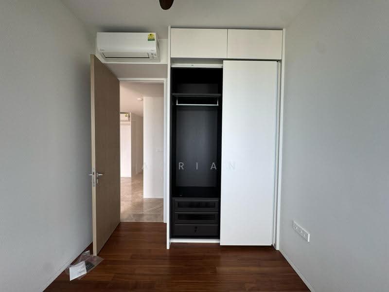 Amber Park, 18 Amber Gardens, East Coast / Marine Parade, 2 Bedrooms, 700 sqft, Condominium For Sale, by Adrian Koh, 500262198 - Bedroom - PropertyGuru.com.sg