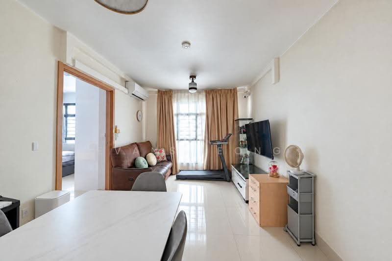 419A Northshore Drive, 419A Northshore Drive, Hougang / Punggol / Sengkang, 2 Bedrooms, 721 sqft, HDB Flat For Sale, by Evans Leong, 500262201 - Living Room - PropertyGuru.com.sg