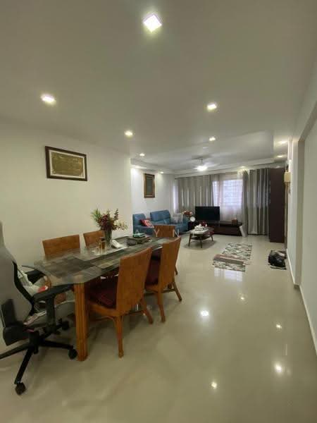 58 Chai Chee Drive, 58 Chai Chee Drive, Bedok / Upper East Coast, Room Rental, 120 sqft, HDB Flat For Rent, by Wayne Deng, 500262202 - Living Room - PropertyGuru.com.sg