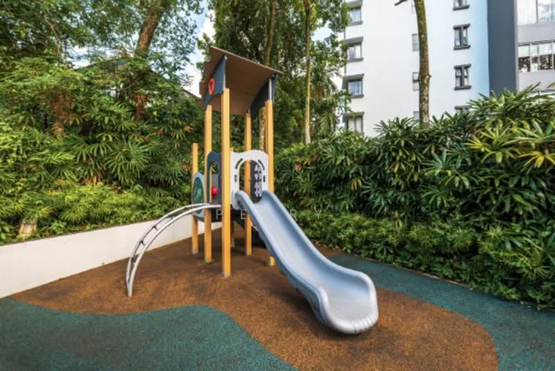 Nassim Regency, 37 Nassim Road, Tanglin / Holland / Bukit Timah, 3 Bedrooms, 2,024 sqft, Apartment For Rent, by Perry Siow, 500262209 - Exterior - PropertyGuru.com.sg