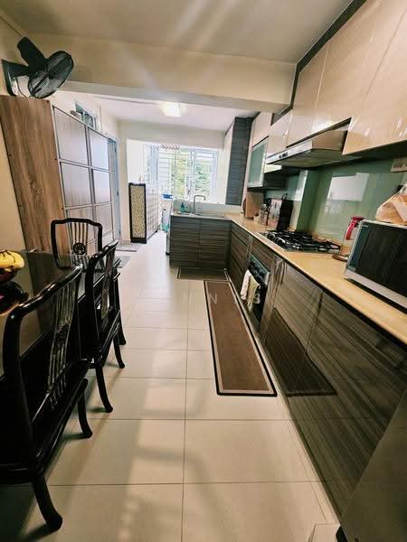 61 Marine Drive, 61 Marine Drive, East Coast / Marine Parade, 3 Bedrooms, 936 sqft, HDB Flat For Sale, by Dennis Lam Bon Chong, 500262212 - Kitchen - PropertyGuru.com.sg