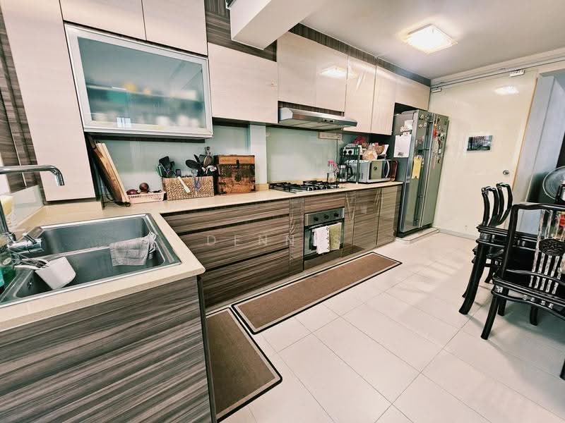 61 Marine Drive, 61 Marine Drive, East Coast / Marine Parade, 3 Bedrooms, 936 sqft, HDB Flat For Sale, by Dennis Lam Bon Chong, 500262212 - PropertyGuru.com.sg