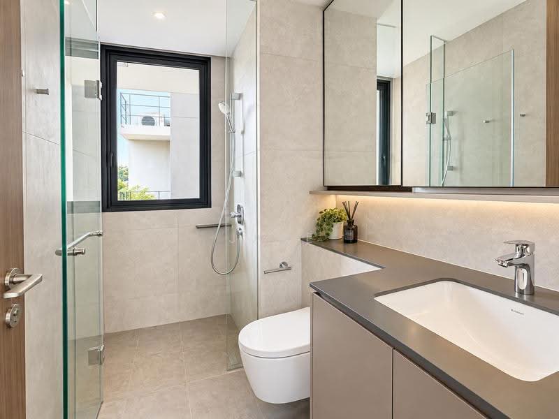 Norwood Grand, Admiralty / Woodlands, 4 Bedrooms, 1,313 sqft, Condominium For Rent, by Jane Fong, 500262219 - Bathroom - PropertyGuru.com.sg