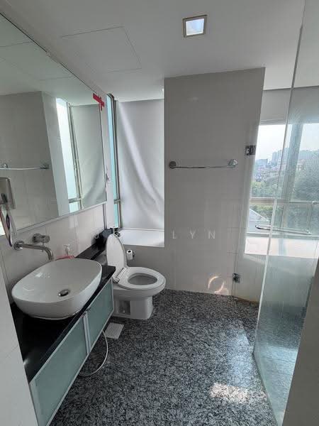 Casa Merah, 56 Tanah Merah Kechil Avenue, Bedok / Upper East Coast, 3 Bedrooms, 1,227 sqft, Condominium For Rent, by Jocelyn Wee, 500262224 - Bathroom - PropertyGuru.com.sg