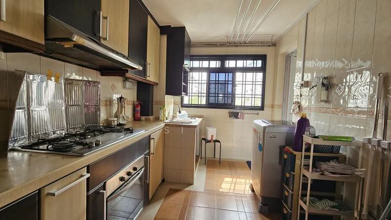 122 Bedok Reservoir Road, 122 Bedok Reservoir Road, Bedok / Upper East Coast, Room Rental, 130 sqft, HDB Flat For Rent, by Siti Fazilah (Faz), 500262232 - Kitchen - PropertyGuru.com.sg