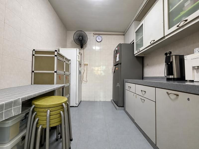 299B Compassvale Street, 299B Compassvale Street, Hougang / Punggol / Sengkang, 4 Bedrooms, 1,227 sqft, HDB Flat For Sale, by Amelia Chia, 500262233 - Kitchen - PropertyGuru.com.sg