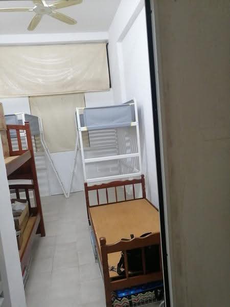 6 Beach Road, 6 Beach Road, Beach Road / Bugis / Rochor, Room Rental, 180 sqft, HDB Flat For Rent, by William Wong, 500262235 - Bedroom - PropertyGuru.com.sg