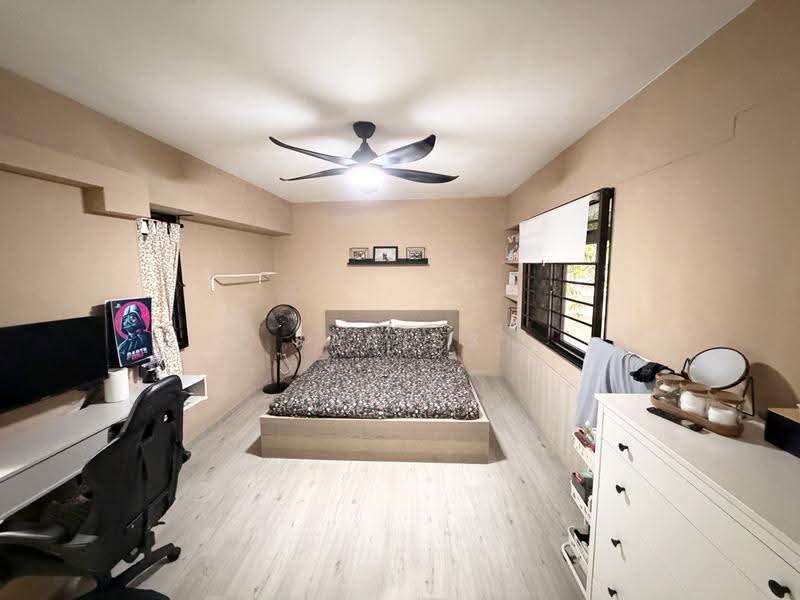 682C Jurong West Central 1, 682C Jurong West Central 1, Boon Lay / Jurong / Tuas, 3 Bedrooms, 1,227 sqft, HDB Flat For Sale, by Fariss Haiqel, 500262243 - Bedroom - PropertyGuru.com.sg
