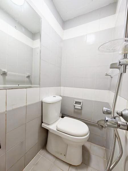 West Bay Condo, 56 West Coast Crescent, Buona Vista / West Coast / Clementi New Town, 3 Bedrooms, 1,216 sqft, Condominium For Sale, by Francis Tay, 500262249 - PropertyGuru.com.sg