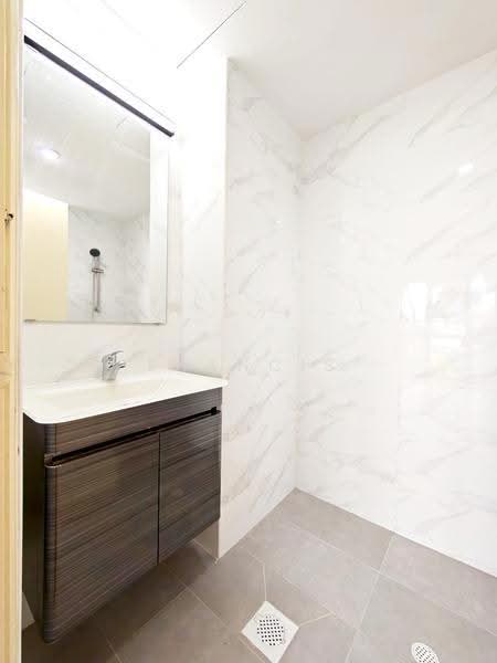 West Bay Condo, 56 West Coast Crescent, Buona Vista / West Coast / Clementi New Town, 3 Bedrooms, 1,216 sqft, Condominium For Sale, by Francis Tay, 500262249 - PropertyGuru.com.sg