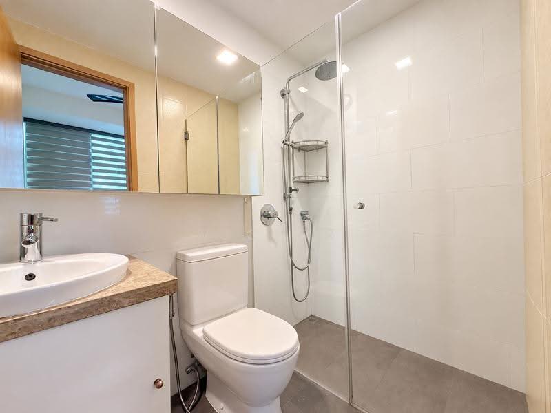 The Lincoln Residences, 28 Surrey Road, Newton / Novena, 4 Bedrooms, 1,841 sqft, Condominium For Sale, by Victor Tan, 500262250 - Bathroom - PropertyGuru.com.sg