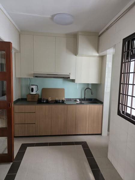 223A Compassvale Walk, 223A Compassvale Walk, Hougang / Punggol / Sengkang, 3 Bedrooms, 1,097 sqft, HDB Flat For Rent, by Sindy Lin, 500262269 - Kitchen - PropertyGuru.com.sg