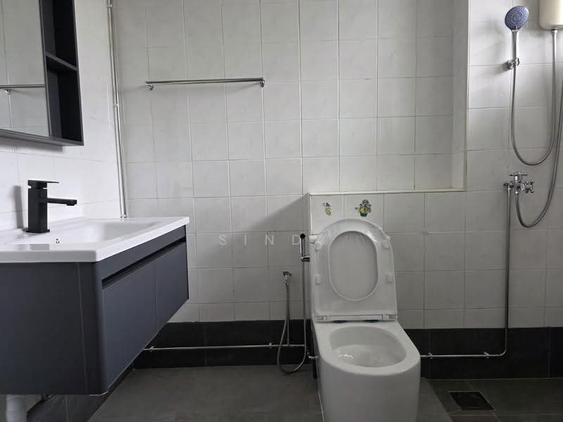 223A Compassvale Walk, 223A Compassvale Walk, Hougang / Punggol / Sengkang, 3 Bedrooms, 1,097 sqft, HDB Flat For Rent, by Sindy Lin, 500262269 - Bathroom - PropertyGuru.com.sg