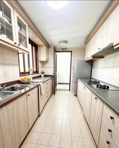 Stratford Court, 41A Bedok Ria Crescent, Bedok / Upper East Coast, 3 Bedrooms, 1,346 sqft, Condominium For Sale, by Alvin Lim, 500262271 - PropertyGuru.com.sg
