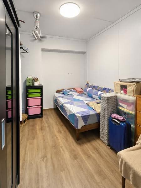 669C Jurong West Street 64, 669C Jurong West Street 64, Boon Lay / Jurong / Tuas, 4 Bedrooms, 1,399 sqft, HDB Flat For Sale, by Steve Htet, 500262273 - Study Room - PropertyGuru.com.sg