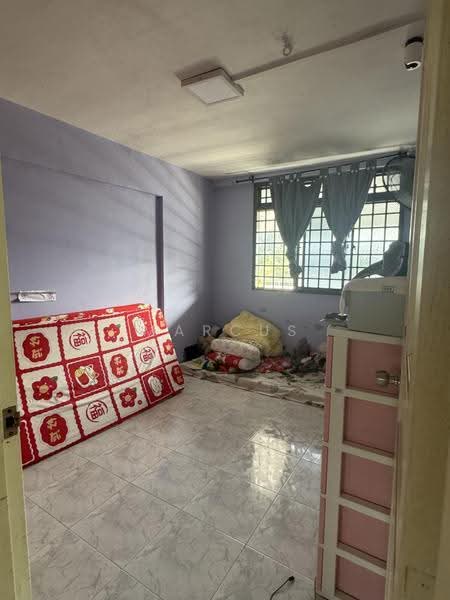267 Bukit Batok East Avenue 4, 267 Bukit Batok East Avenue 4, Dairy Farm / Bukit Panjang / Choa Chu Kang, 2 Bedrooms, 688 sqft, HDB Flat For Sale, by Marcus Lee, 500262278 - Bedroom - PropertyGuru.com.sg
