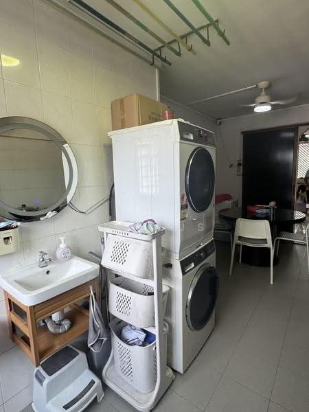 267 Bukit Batok East Avenue 4, 267 Bukit Batok East Avenue 4, Dairy Farm / Bukit Panjang / Choa Chu Kang, 2 Bedrooms, 688 sqft, HDB Flat For Sale, by Marcus Lee, 500262278 - Interior - PropertyGuru.com.sg