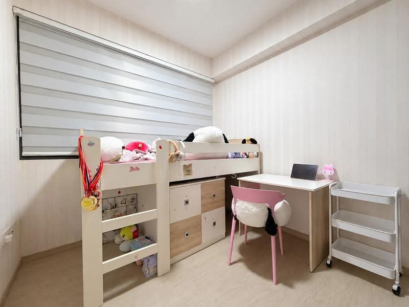 iNz Residence, 74 Choa Chu Kang Avenue 5, Dairy Farm / Bukit Panjang / Choa Chu Kang, 3 Bedrooms, 1,044 sqft, Condominium For Sale, by Louis Koh, 500262280 - Bedroom - PropertyGuru.com.sg