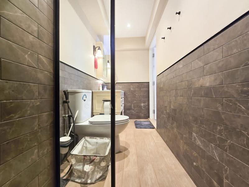 453 Sin Ming Avenue, 453 Sin Ming Avenue, Ang Mo Kio / Bishan / Thomson, 4 Bedrooms, 1,873 sqft, HDB Flat For Sale, by Charles Li, 500262283 - Bathroom - PropertyGuru.com.sg
