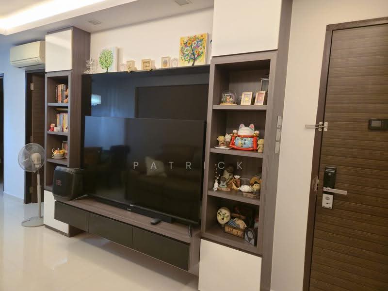 609 Bedok Reservoir Road, 609 Bedok Reservoir Road Eunos Rainbow, Bedok / Upper East Coast, 2 Bedrooms, 721 sqft, HDB Flat For Sale, by Patrick Ong, 500262297 - Living Room - PropertyGuru.com.sg