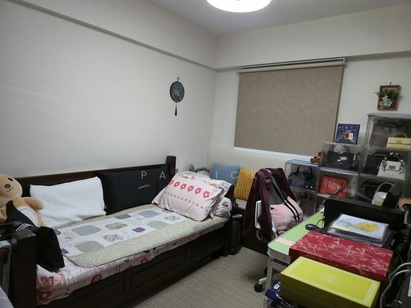 609 Bedok Reservoir Road, 609 Bedok Reservoir Road Eunos Rainbow, Bedok / Upper East Coast, 2 Bedrooms, 721 sqft, HDB Flat For Sale, by Patrick Ong, 500262297 - Bedroom - PropertyGuru.com.sg