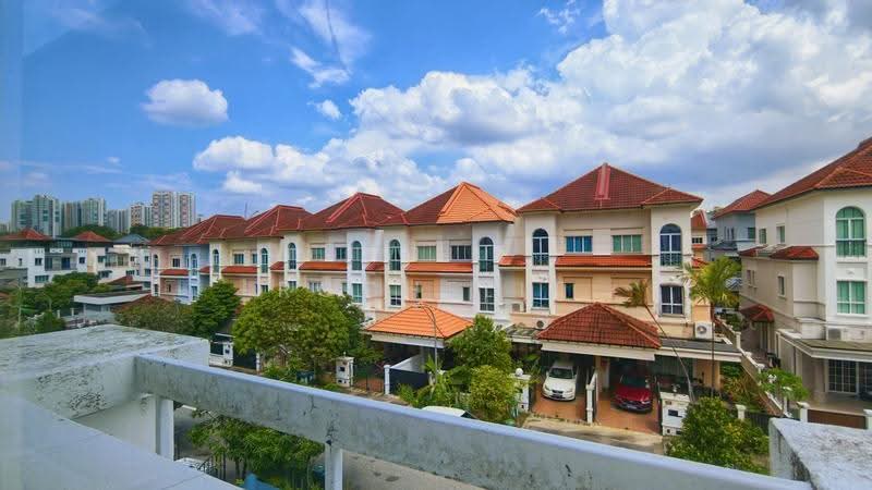 Villa Verde, Verde Grove, Dairy Farm / Bukit Panjang / Choa Chu Kang, 5 Bedrooms, 2,153 sqft, Terraced House For Sale, by Rochelle De S Meegolle, 500262300 - Exterior - PropertyGuru.com.sg