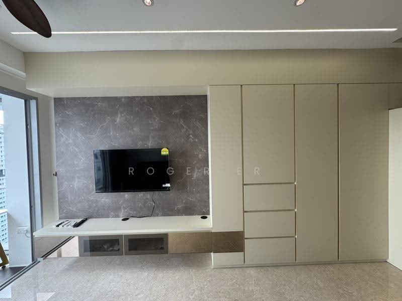 Eight Riversuites, 2 Whampoa East, Balestier / Toa Payoh, 2 Bedrooms, 700 sqft, Condominium For Rent, by Roger Er, 500262307 - Living Room - PropertyGuru.com.sg