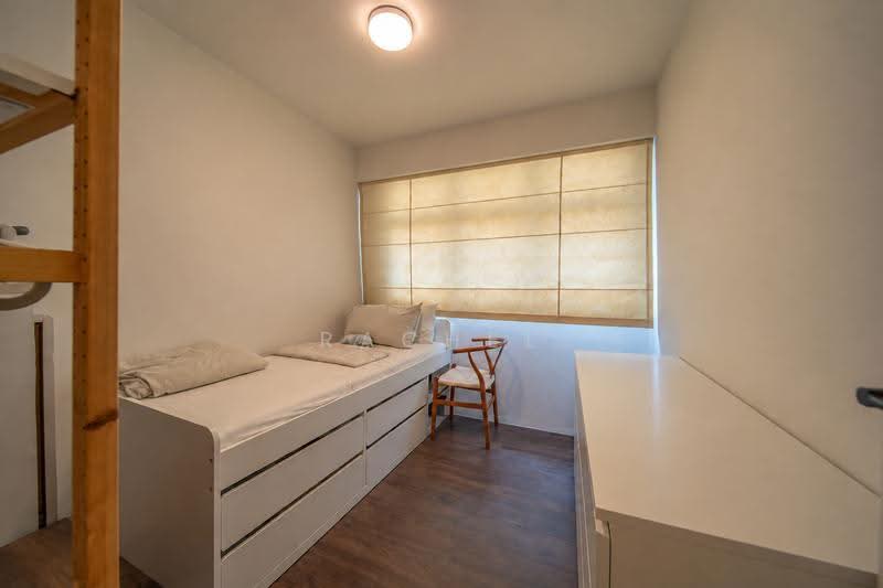 152B Bedok South Road, 152B Bedok South Road, Bedok / Upper East Coast, 3 Bedrooms, 1,216 sqft, HDB Flat For Sale, by Rachel Xu, 500262308 - Bedroom - PropertyGuru.com.sg