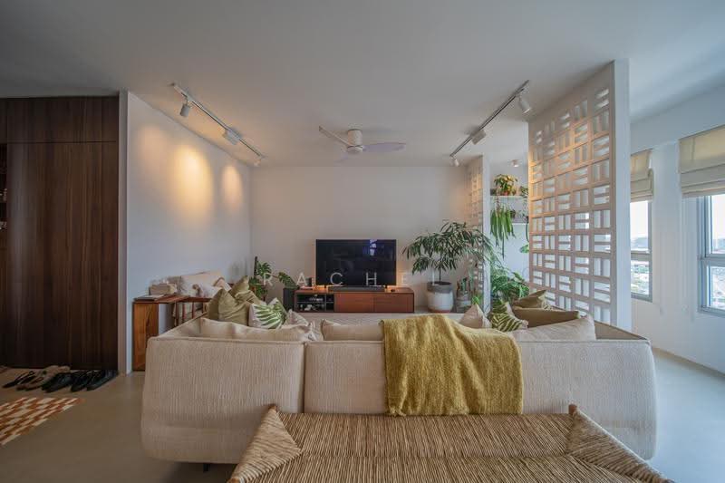 152B Bedok South Road, 152B Bedok South Road, Bedok / Upper East Coast, 3 Bedrooms, 1,216 sqft, HDB Flat For Sale, by Rachel Xu, 500262308 - Living Room - PropertyGuru.com.sg
