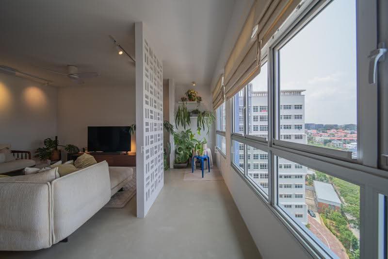 152B Bedok South Road, 152B Bedok South Road, Bedok / Upper East Coast, 3 Bedrooms, 1,216 sqft, HDB Flat For Sale, by Rachel Xu, 500262308 - Living Room - PropertyGuru.com.sg