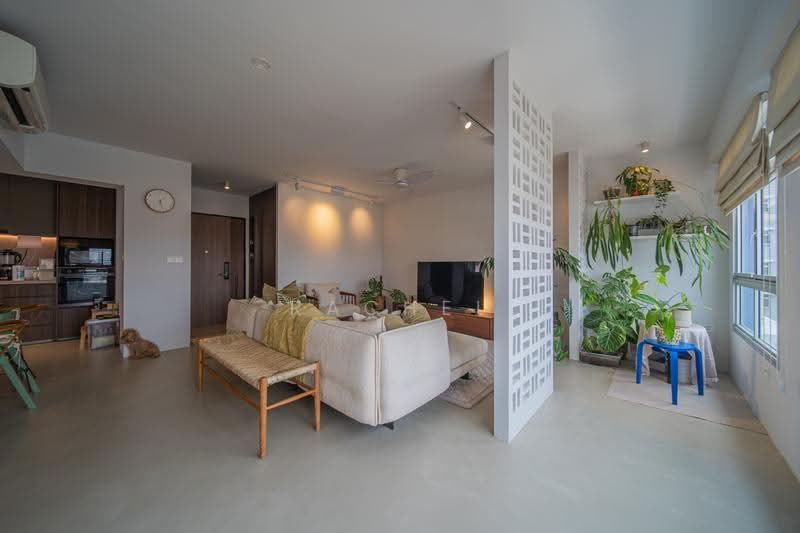 152B Bedok South Road, 152B Bedok South Road, Bedok / Upper East Coast, 3 Bedrooms, 1,216 sqft, HDB Flat For Sale, by Rachel Xu, 500262308 - Living Room - PropertyGuru.com.sg