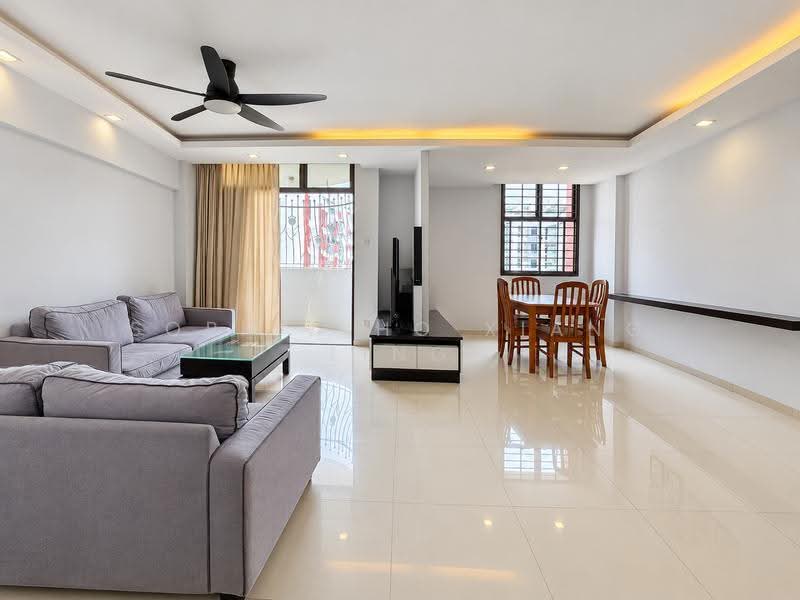 341B Sembawang Close, 341B Sembawang Close, Sembawang / Yishun, 3 Bedrooms, 1,184 sqft, HDB Flat For Sale, by Sophia Ho Xiang Ling 何相羚, 500262314 - Living Room - PropertyGuru.com.sg