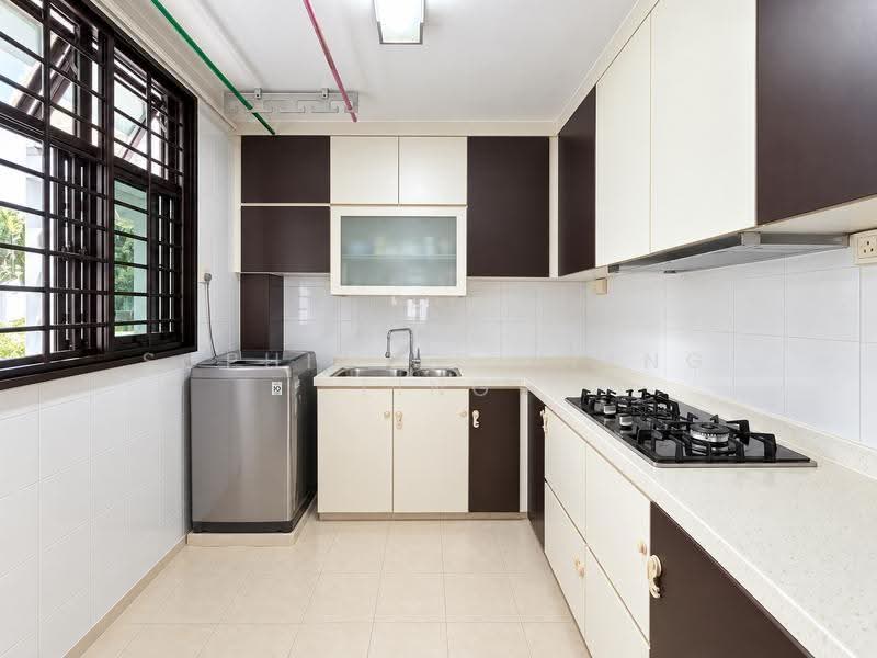 341B Sembawang Close, 341B Sembawang Close, Sembawang / Yishun, 3 Bedrooms, 1,184 sqft, HDB Flat For Sale, by Sophia Ho Xiang Ling 何相羚, 500262314 - Kitchen - PropertyGuru.com.sg