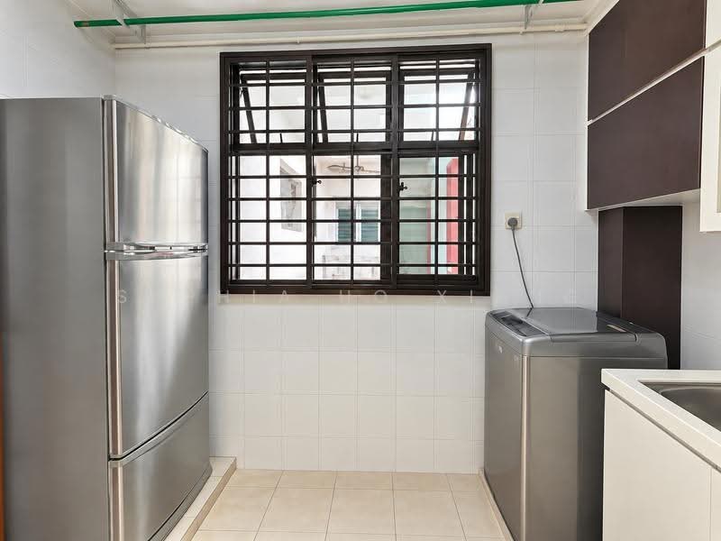 341B Sembawang Close, 341B Sembawang Close, Sembawang / Yishun, 3 Bedrooms, 1,184 sqft, HDB Flat For Sale, by Sophia Ho Xiang Ling 何相羚, 500262314 - Kitchen - PropertyGuru.com.sg