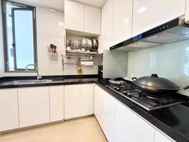 The Lincoln Residences, 28 Surrey Road, Newton / Novena, 4 Bedrooms, 1,841 sqft, Condominium For Sale, by Victor Tan, 500262316 - Kitchen - PropertyGuru.com.sg
