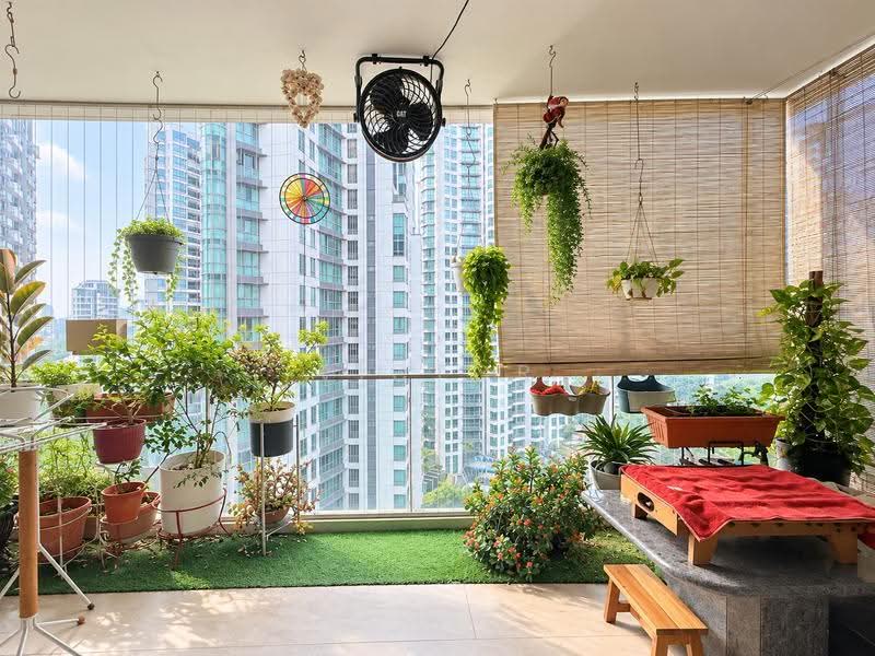 The Lincoln Residences, 28 Surrey Road, Newton / Novena, 4 Bedrooms, 1,841 sqft, Condominium For Sale, by Victor Tan, 500262316 - Balcony - PropertyGuru.com.sg